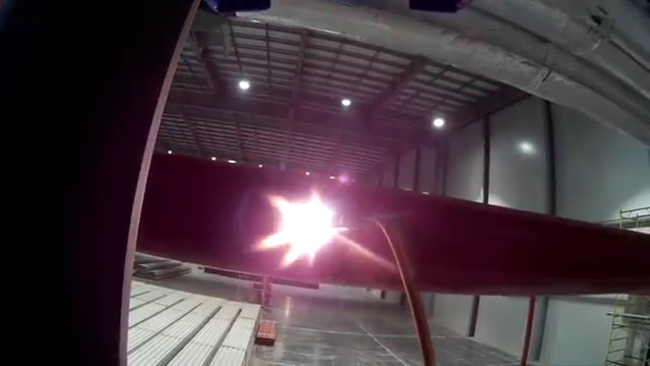 Как вырезать отверстие под врезку - YouTube