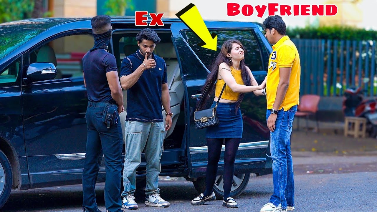 Again prank on Actress 😡 // सब खत्म // Sumit Cool Dubey // Prayagraj