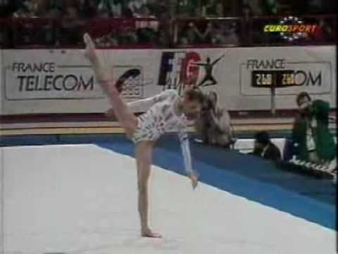 Mila Marinova Hoop Bercy 1990