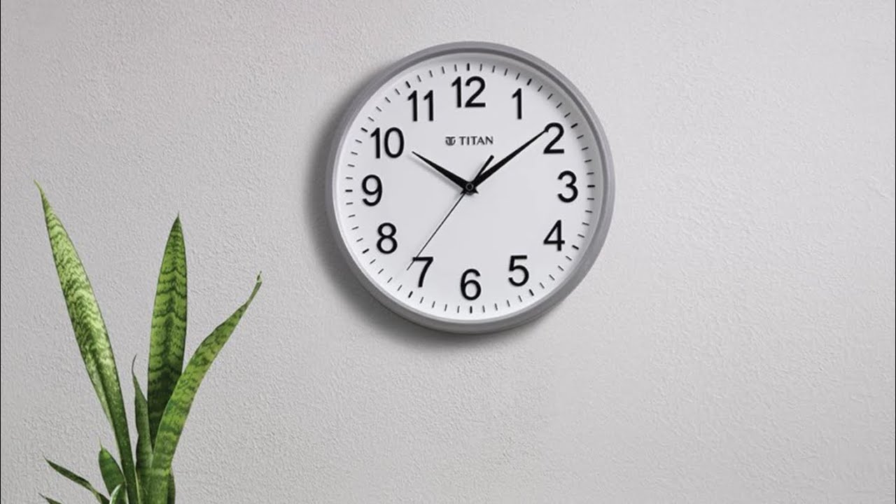 Unboxing TITAN Contemporary White Wall Clock with Silent Sweep