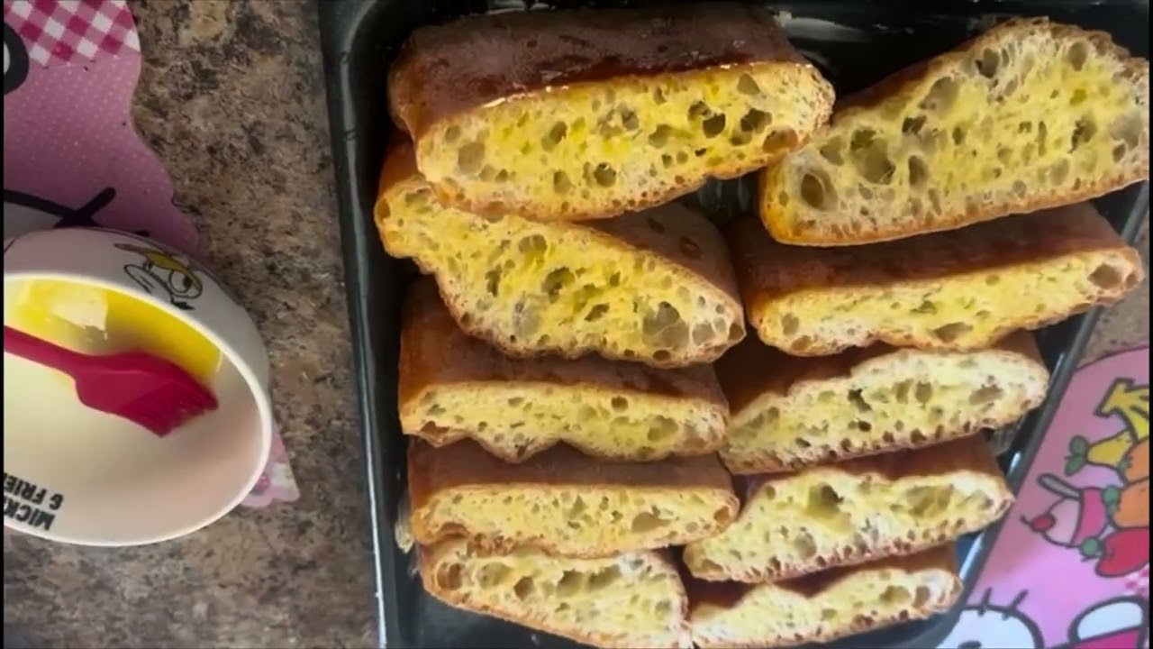 Hice capirotada al horno normal y de 3 leches en la estufa y también hice mojarras 🐠 