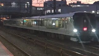 E257系5500番台OM51編成  9532M  臨時特急花咲く熱海満喫号  大船通過