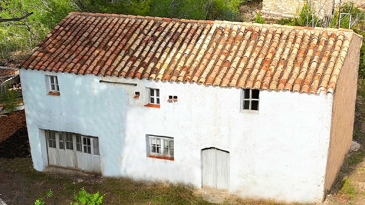 La FAMILIA NO REGRESÓ y LA CASA QUEDÓ ABANDONADA - DEJARON MUCHAS COSAS | Sitios Abandonados y URBEX