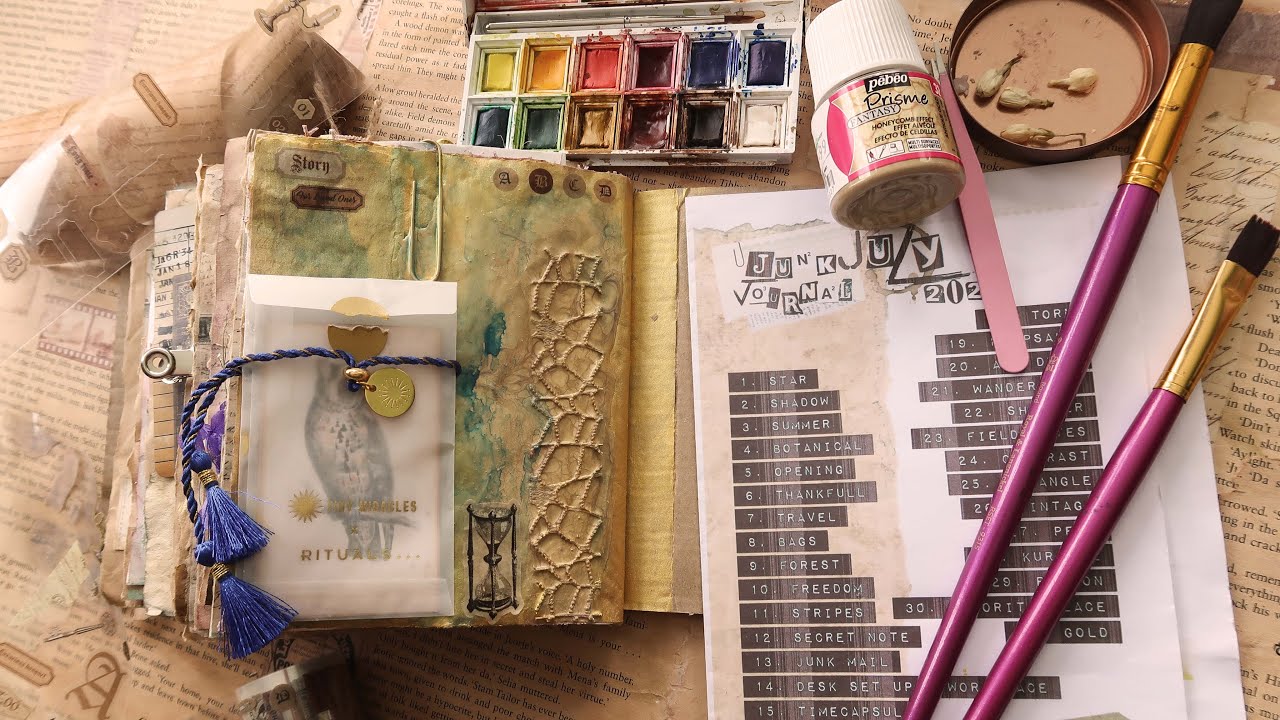 Gold | Junk Journal July 2025