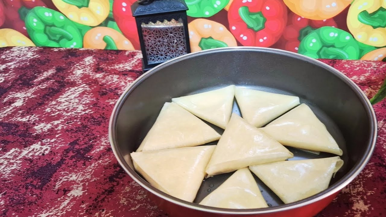 الطريقة الصحيحة للف السمبوسة✅️ مع طريقة التسوية🚫