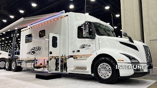 Ultra Large 192' Sleeper Volvo VNL Long Haul Super SEMI Truck