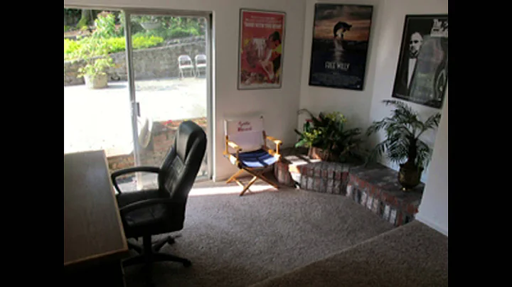 Tour of the Willamette Writers Cynthia Whitcomb Ho...