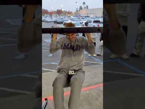 Pulled like his life depended on it 💪