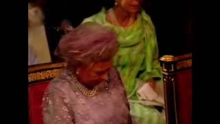 God Save the Queen: The Wedding of Prince Edward to Sophie Rhys Jones 1999