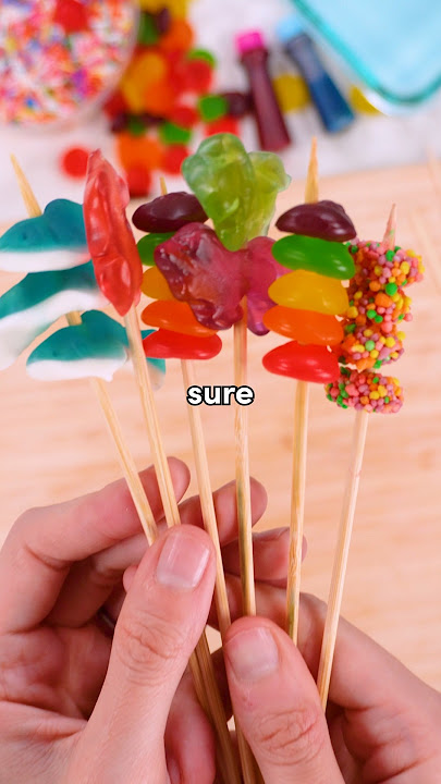 This LIQUID TANGHULU is a delightfully stretchy treat!