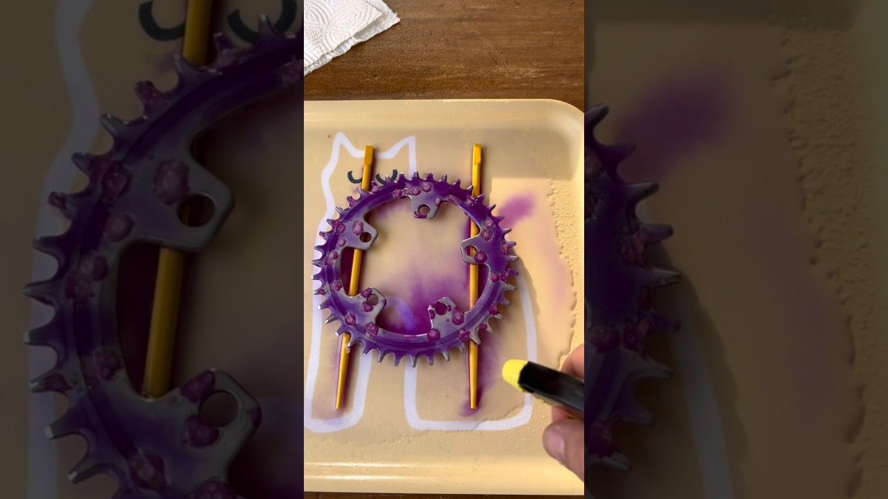 Ciao anodising 👋🏼 how to remove anodising from bike parts!