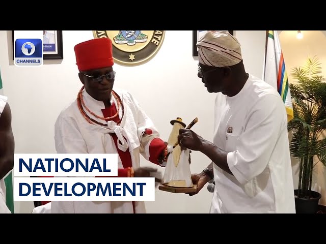 |FULL VIDEO| Oba Of Benin Visits Lagos Governor, Babajide Sanwo-Olu class=