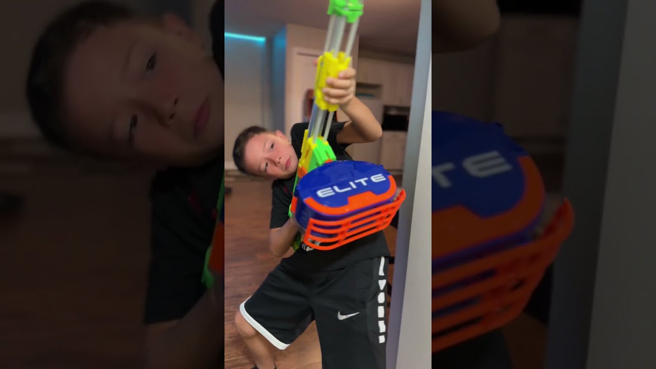 NERF HEAVY WEAPONS GUY 15 Shorts