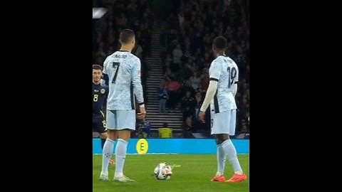 Ronaldo and nuno Mendes 😂😅😃 #cr7 #football #crazycelebration #messi #psg #mendes #portugal #viral
