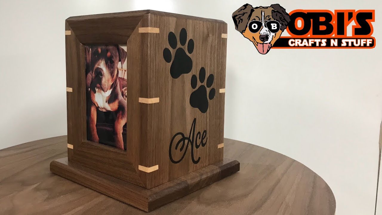 pet cremation urn