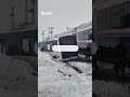 Diyarbakır’da Korku Dolu Anlar! Yolcu Treni Belediye Otobüsüne Çarptı