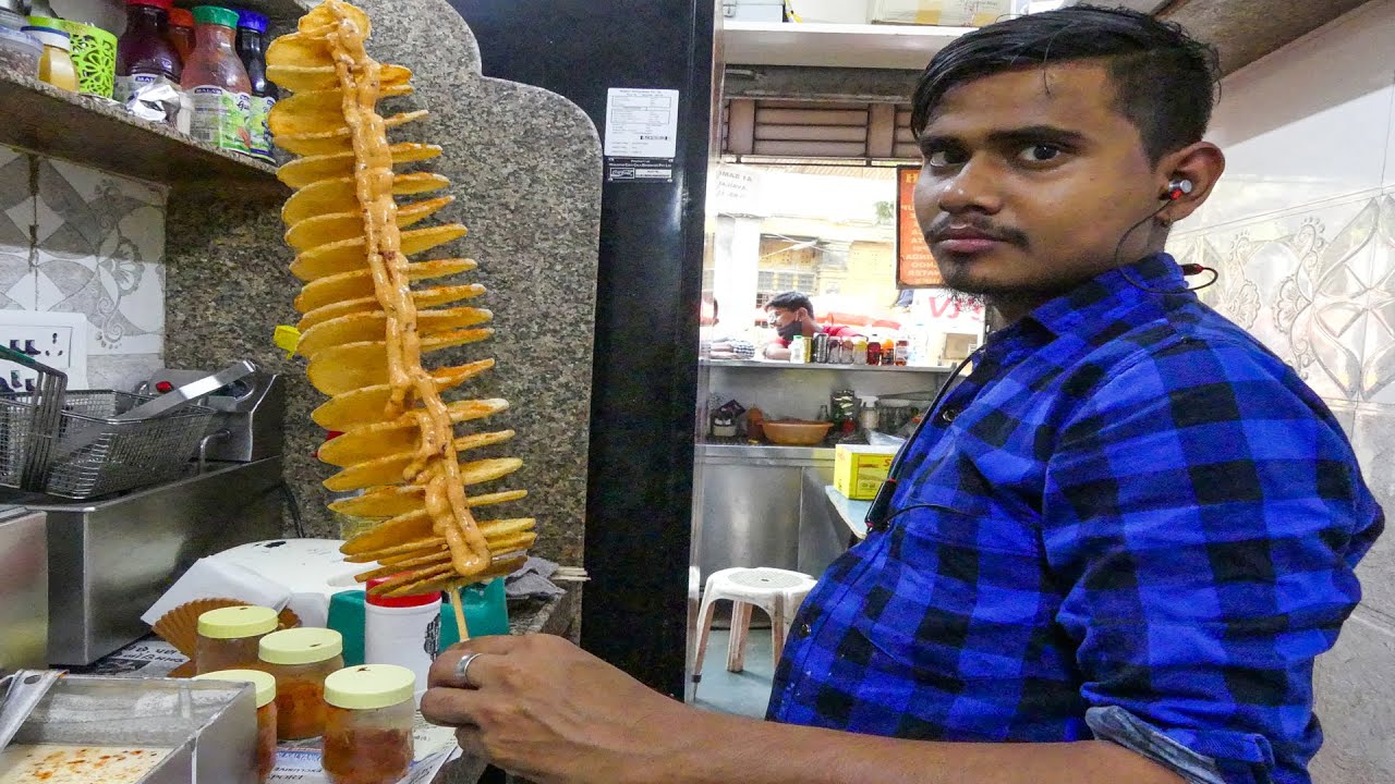 FAMOUS POTATO PERI PERI TWISTER MAKING | MUMBAI STREET FOOD