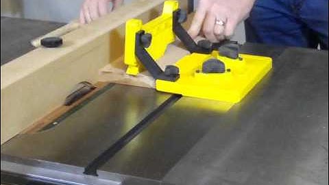 Magswitch Vertical Featherboard Attachment Review.mp4