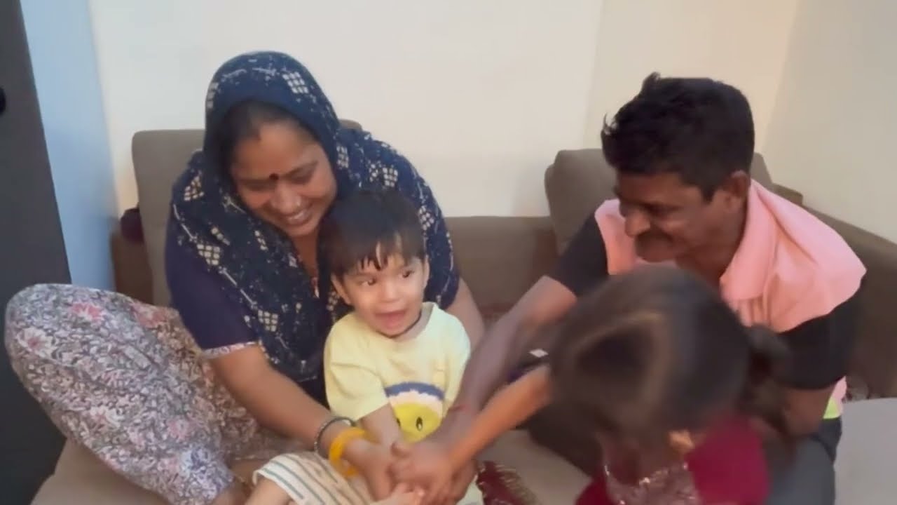 Aaj Mere papa Ke ￼ mummy anniversary 