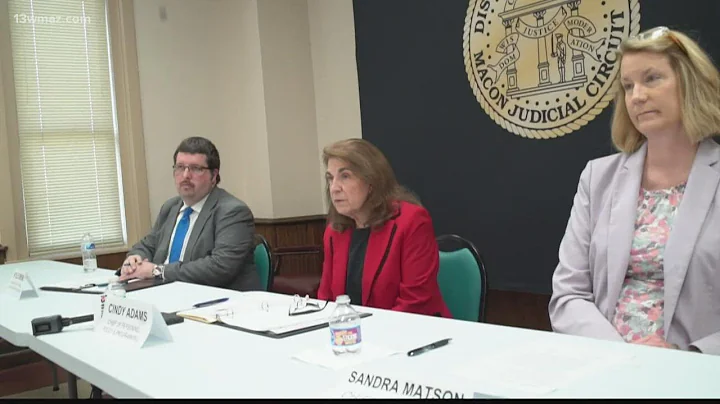 One of Macon's top veteran prosecutors resigns