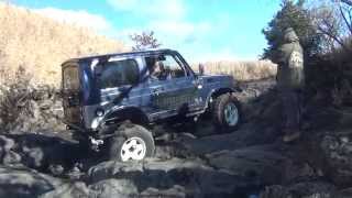 ジムニーでラバ 20150101095731