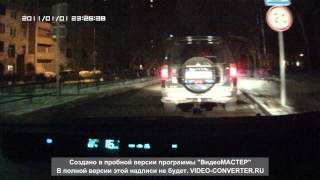 Режет, потом быкует, но не готов идти до конца на таран
