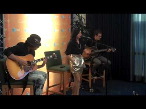 DEMI LOVATO - LIVE IN LOS ANGELES Thumbnail image