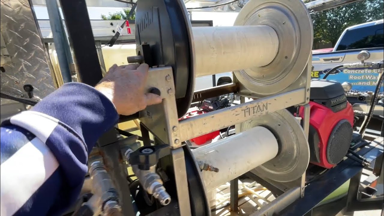 I Stopped Pressure Washing For A Reel Job! Titan Hose Reel Trouble