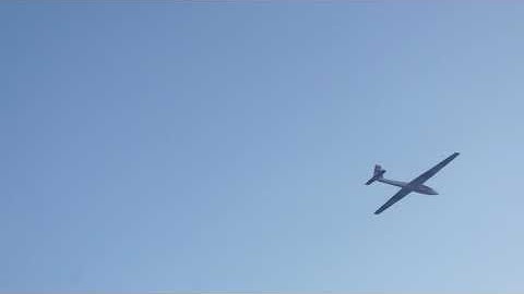 Glider IT - Xmodels Swift  S1 - 2.5m Span - seconds from disaster!! -St Agnes Head - Cornwall