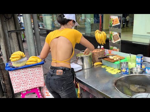 The Most Hardworking & Beautiful Girl In Bangkok - Banana Pancake Roti Served By Beautiful Thai Girl