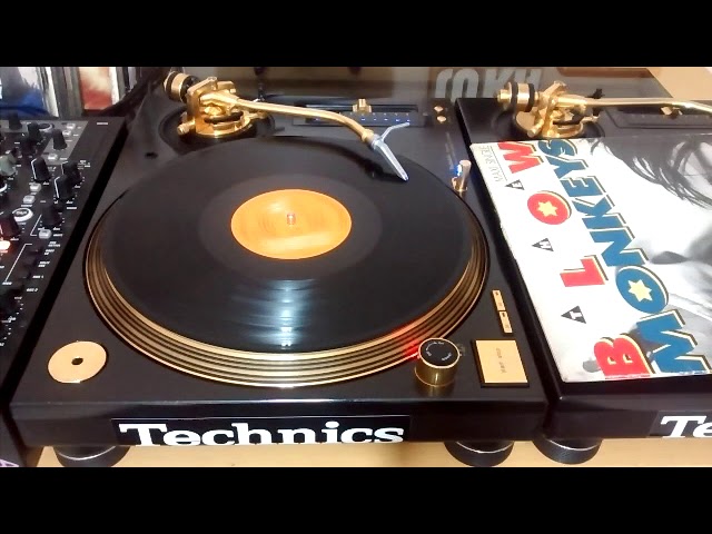 The Blow Monkeys - It Doesn't Have To Dub That Way