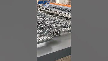 Grassland fence machine loading