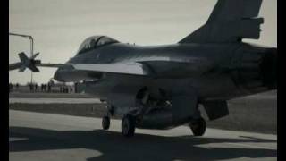 Video iš Zoknių (Šiauliai) aviacijos bazės. Danų F-16.