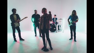 Hand Made House - Through You (Official Music Video) Hand Made House - Through You (Official Music Video)
