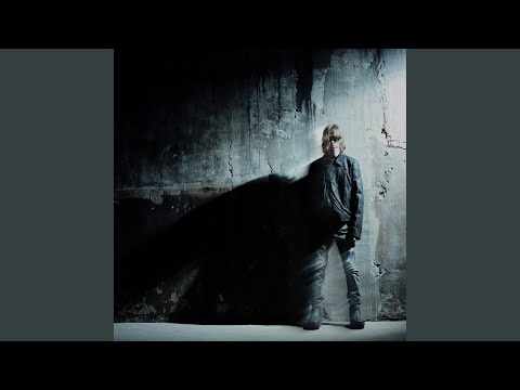 August - Shhh