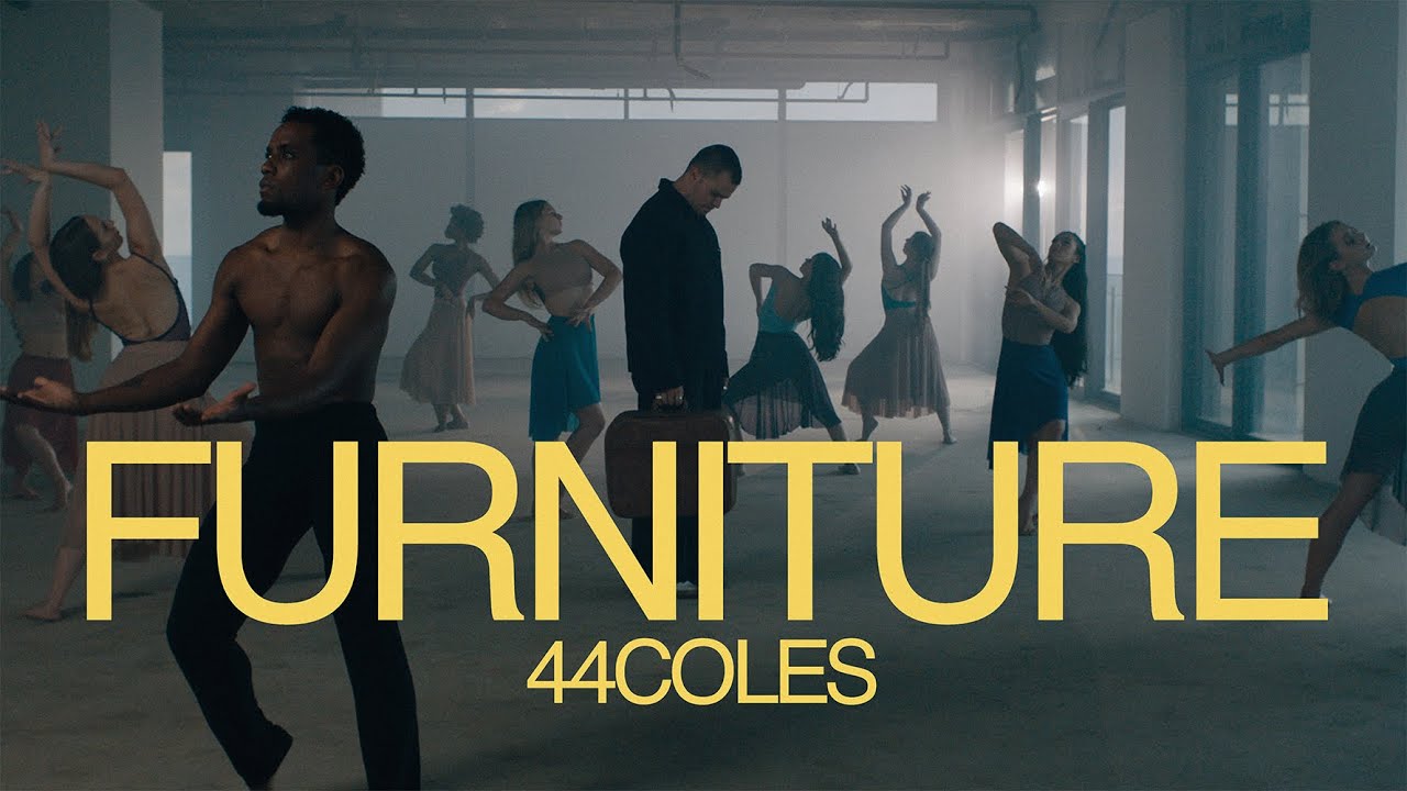 Παρακολούθηση FALLING INTO PLACE στο YouTube Παρακολούθηση FALLING INTO PLACE στο YouTube