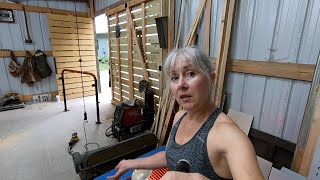 How to Move Quail from the Incubator to our Easy, Homemade Brooder.