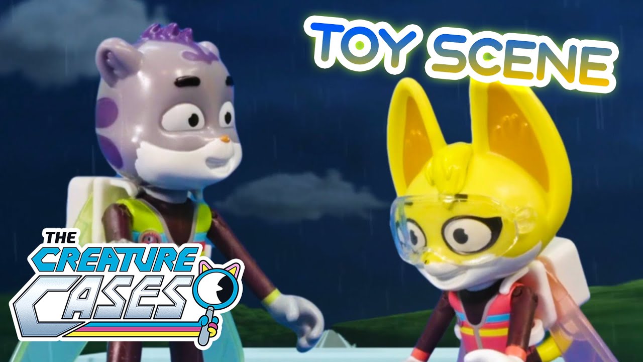 Creature Cases Toy Play | The Mystery on the Monsoon Express | 