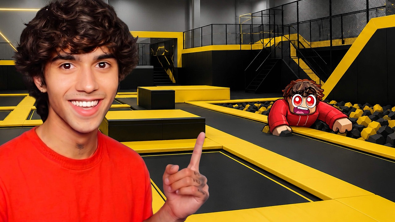 I Built a 5 STAR Trampoline Park in Roblox!