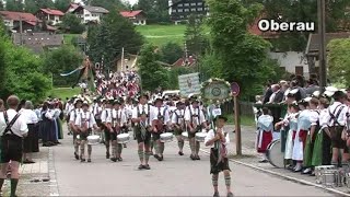 Musikkapelle und Trachtenverein Oberau beim Festzug in Bad Kohlgrub 2008