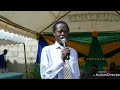 Mtoto Mwenye Kipaji Cha Ajabu Atumbuiza Mbele Ya Watu Mtoto Mwenye Kipaji Cha Ajabu Atumbuiza Mbele Ya Watu