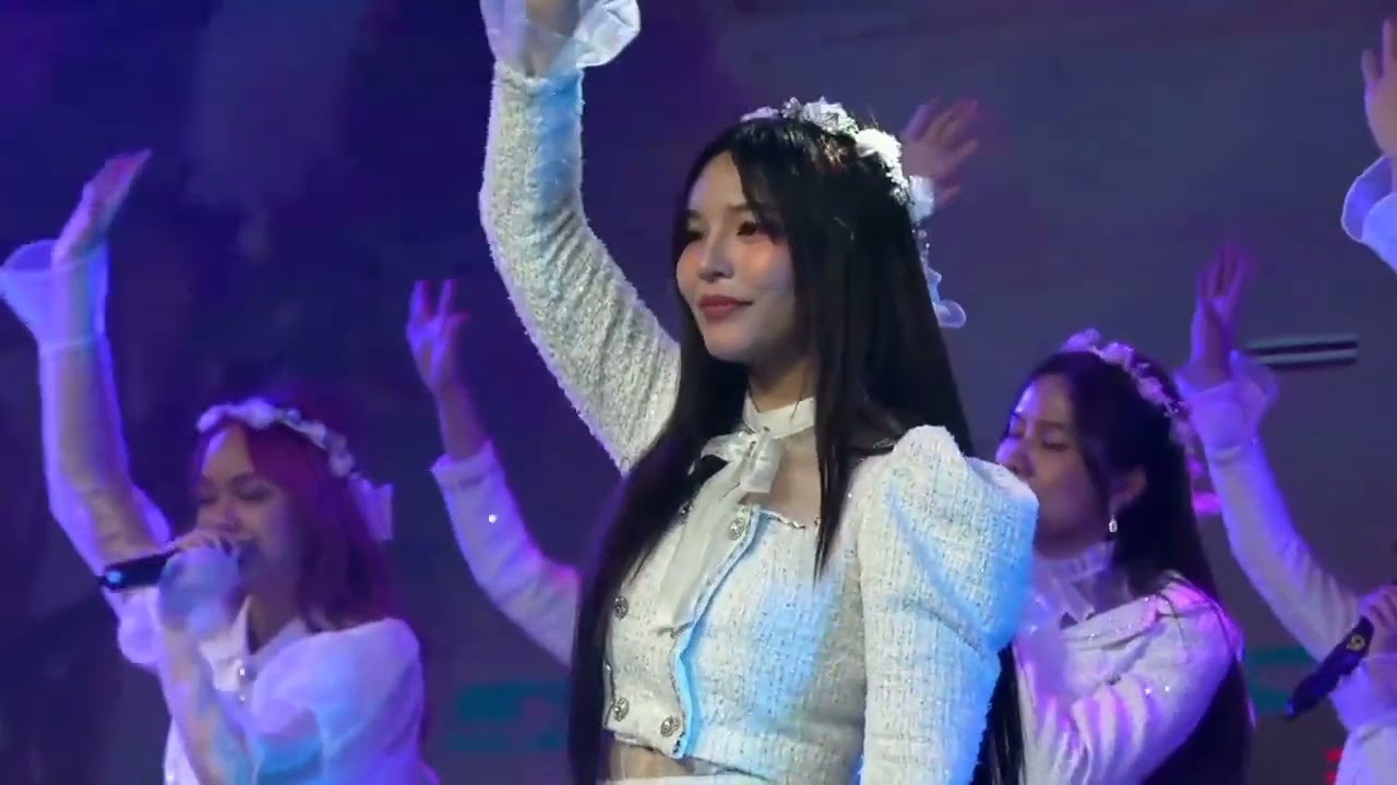 211222-[สเตจครั้งสุดท้ายของBNK48 รุ่น1] Sakura no Hanabiratachi ความทรงจำและคำอำลา | BNK48 รุ่น1