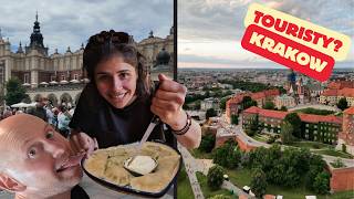 Travel vlog - Krakow, Is the Old Town TOO Crowded? Vegetarian Food finds | PL Poland