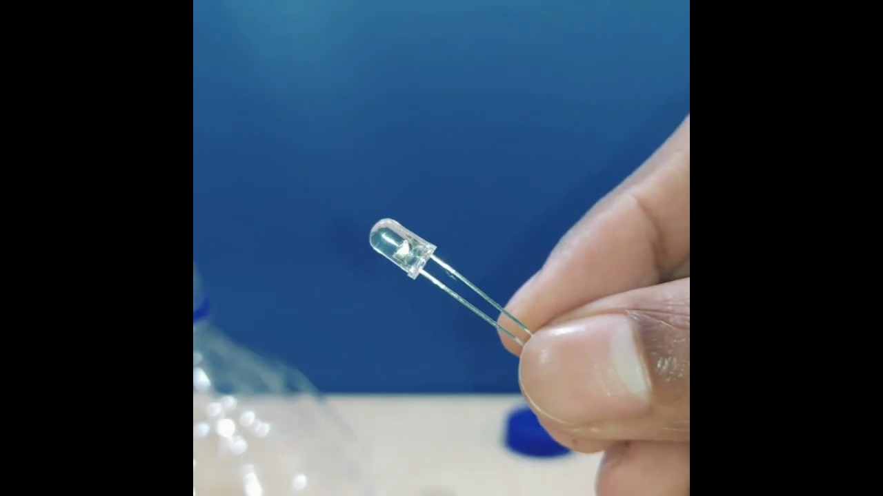 How To Make A Night Lamp With Plastic Bottle ⚡🏮||Plastic Bottle Light Craft Idea 💡