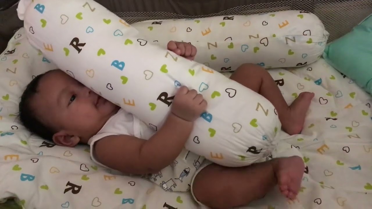 Joaquin Calyxx Pillow Fight