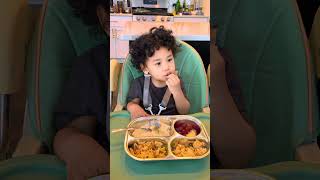 He was eating while watching TV quietly. #babyboy #baby #骗你生娃系列