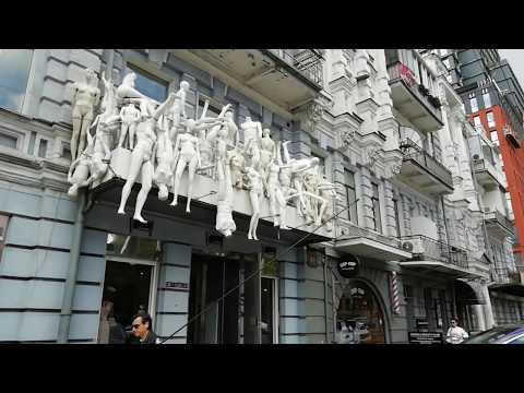 Video: Kleredroër Op Die Balkon (39 Foto's): Hang- En Plafonddroër, Balkonhanger, Droogtoue