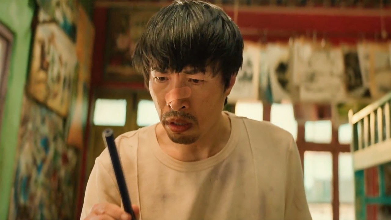 Un peintre pauvre trouve un crayon magique qui transforme n’importe quel dessin en réalité