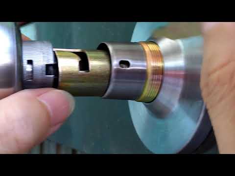 Video Hướng dẫn tháo lắp khoá tay nắm cửa tròn cực dễ |... - youtube