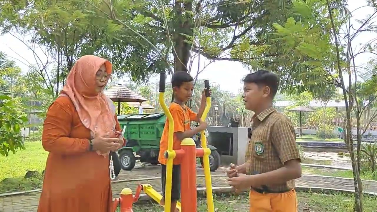 SDN 02 Manisrejo Lomba Reportase 2025